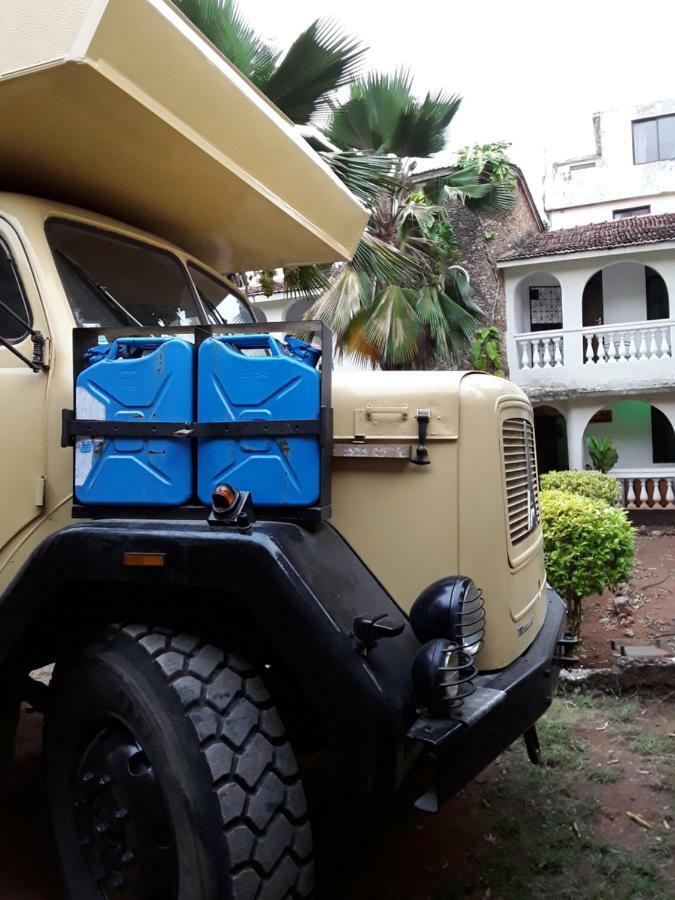 Akogo House - Bnb , Hostel, Backpackers & Volunteer Center Mombasa Luaran gambar