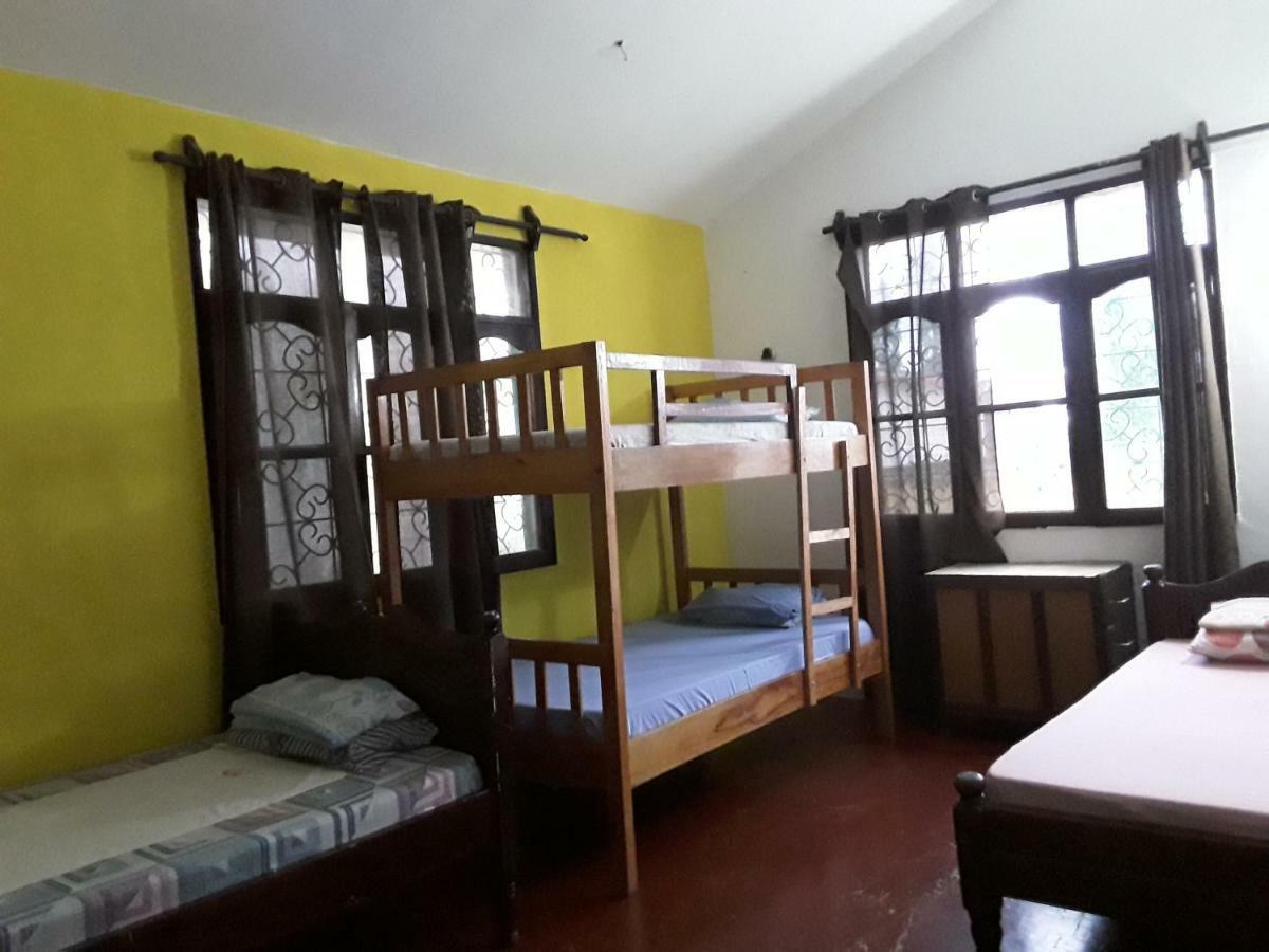 Akogo House - Bnb , Hostel, Backpackers & Volunteer Center Mombasa Luaran gambar